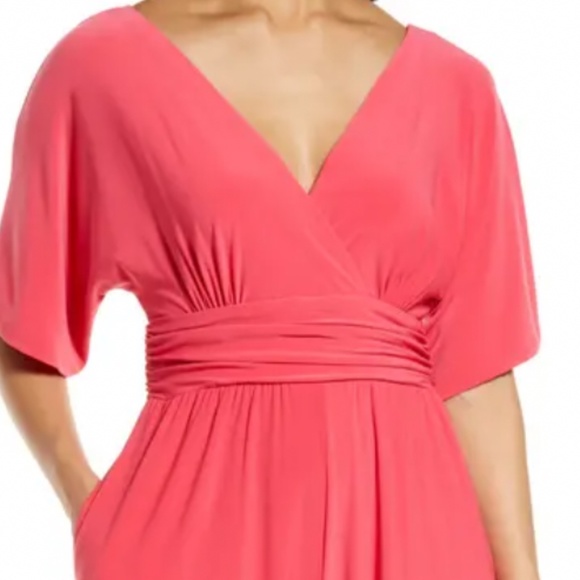 Eliza j - Picture 4 of 5